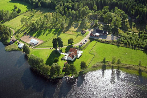 Braxmaviken Gård